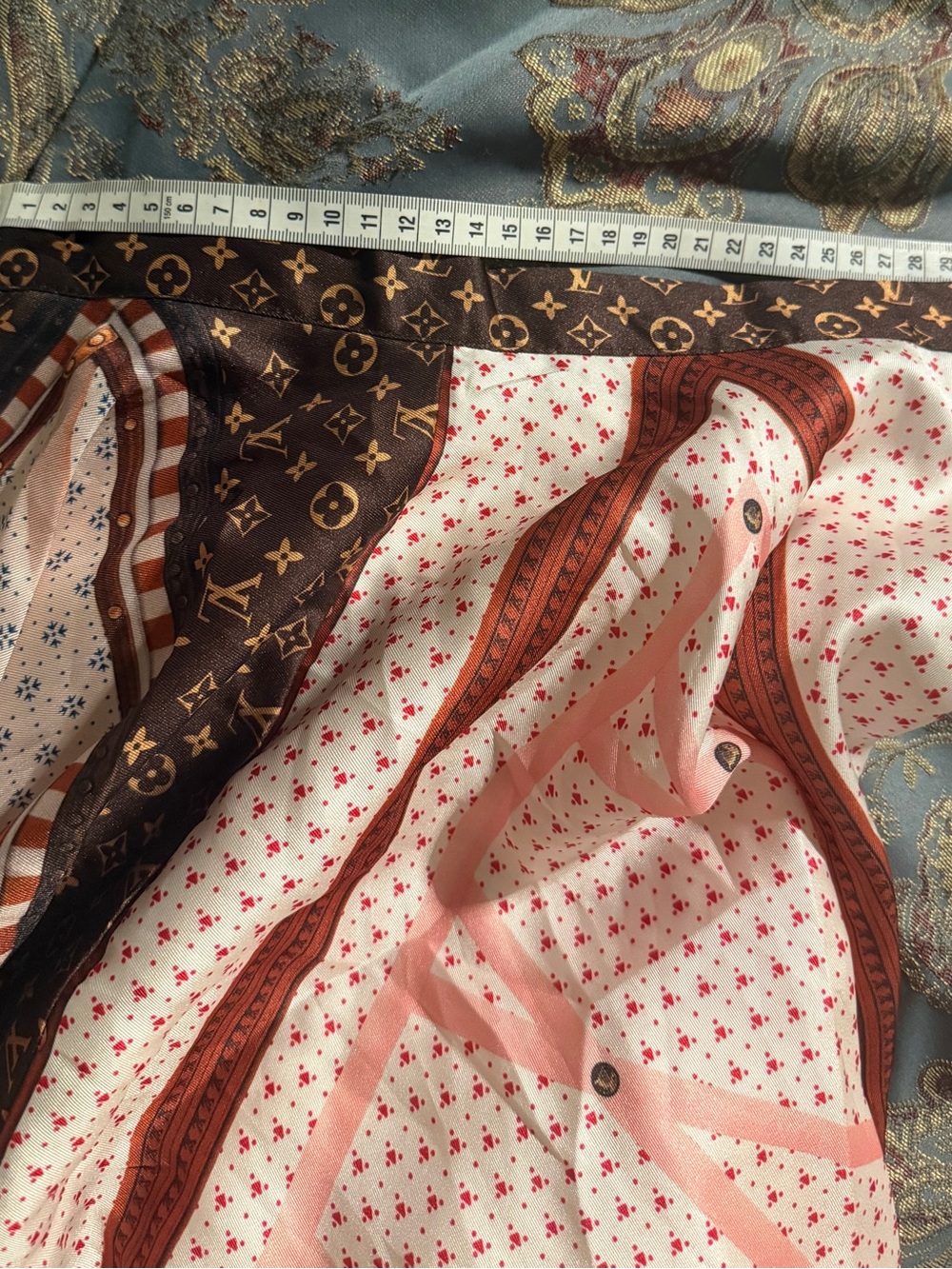 Silky Geometric Print skirt in Pink, Brown and Cream - Picture 3 of 3